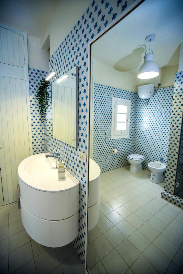 サンタ・カテリーナ Dimora La Cucchiara - Pool - Garden - Parking In Porto Selvaggioヴィラ エクステリア 写真